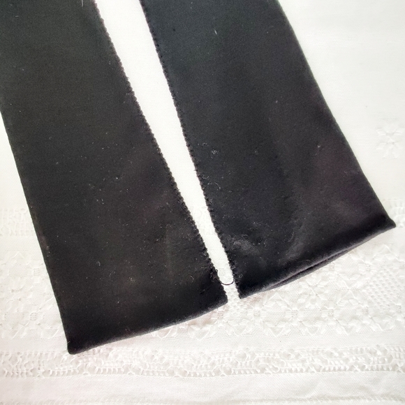 Fine Delicate Knit Black Gloves, Elbow length, Tonette Original, Vintage Winter - Picture 6 of 11